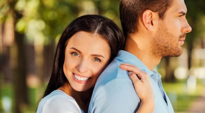 Ločitev je konec pravnega sporazuma in ne konec sveta