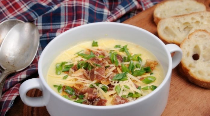 Recept: Krompirjeva juha s slanino