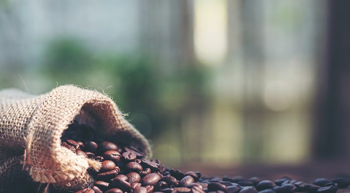 To so koristi, ki jih ima kava za vaše lase