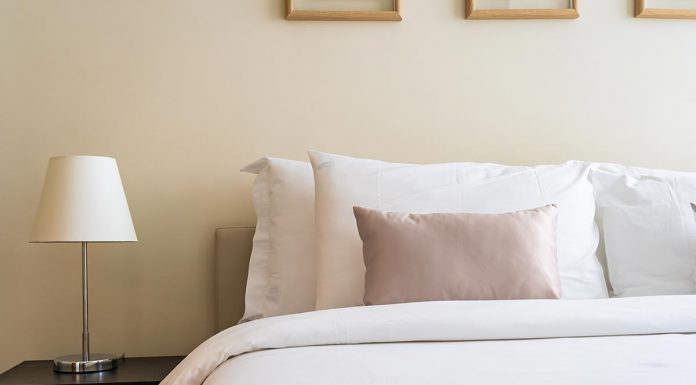 Za pozitiven učinek postavite svojo posteljo v pravo smer