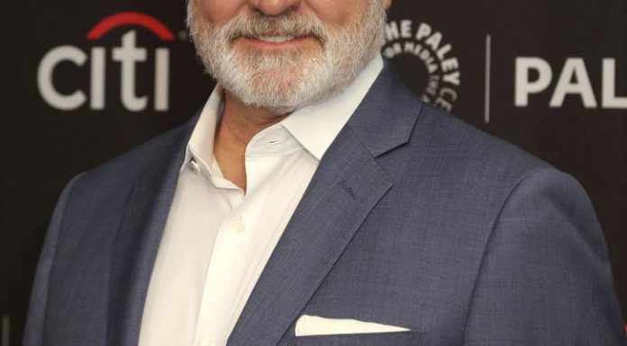 “Moški imajo prekleto srečo, da se jih slavi, ko se starajo. Ni pošteno!” je dejal