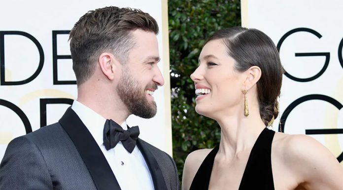 Skrivnostna zvezdnika sta delila eno redkih fotografij svoje družine