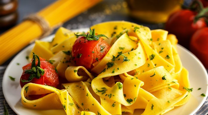 Recept: Domači široki rezanci