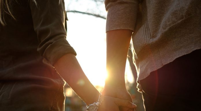 Znaki, da ste v karmičnem razmerju