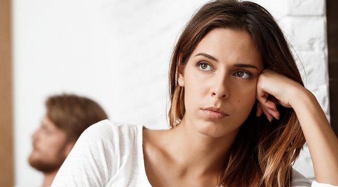 5 znakov, da v razmerju izgubljate svojo identiteto