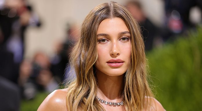 Hailey Bieber utrpela krvni strdek – le kaj bi lahko bil vzrok?