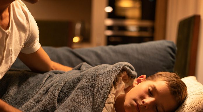 Strah pred temo: kako rešiti to pogosto težavo pri otrocih