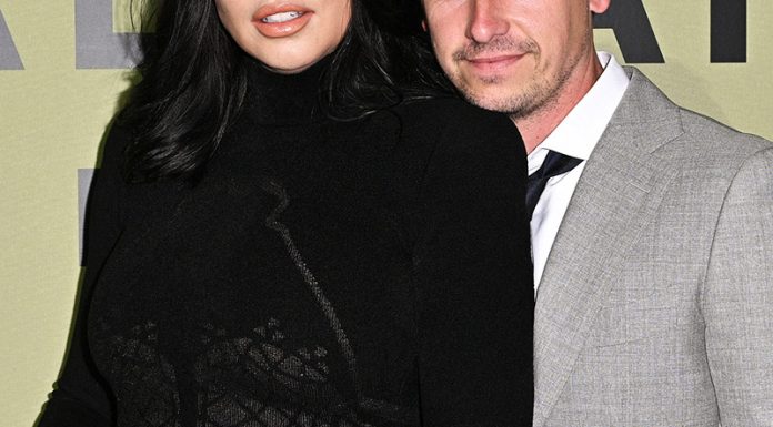 Nekdanja viktorijina angelčica pričakuje tretjega otroka; razkrila je spol