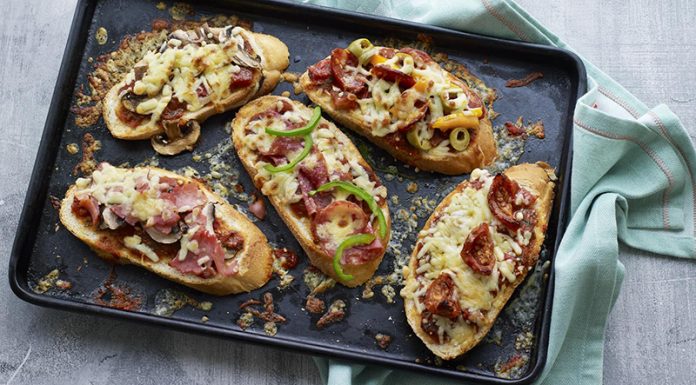 Recept: Pica na kruhu (izjemno hitra priprava!)