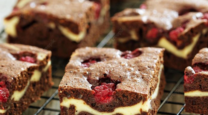 Recept: Browniji z malinami