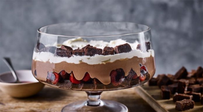 Recept: Trifle črni gozdiček