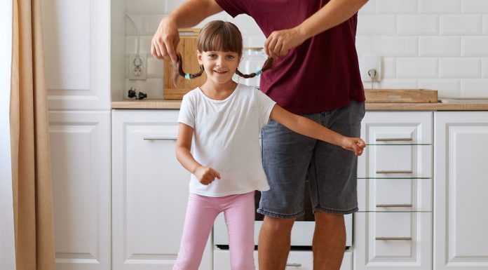 Razlogi, zakaj je ples odličen za vaše otroke