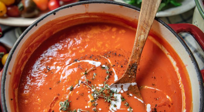 Recept: Mediteranska paradižnikova juha