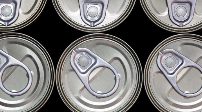 Kaj se zgodi z vašim telesom, če jeste konzervirano hrano (golaž, juhe, omake …)