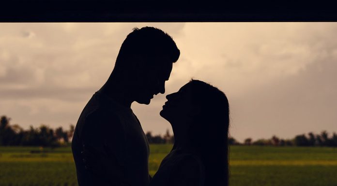 8 znakov, da ste srečali nekoga iz prejšnjega življenja