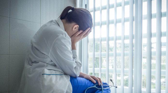 Tanatofobija: kako premagati strah pred smrtjo?