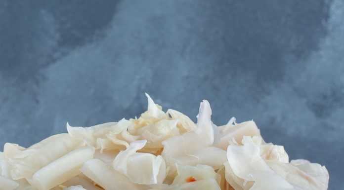 Zakaj bi morali pogosteje jesti kislo zelje? kislo-zelje