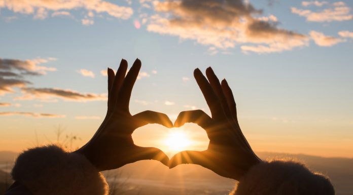 5 zvezdnikov, ki so se poročili s svojo srednješolsko ljubeznijo