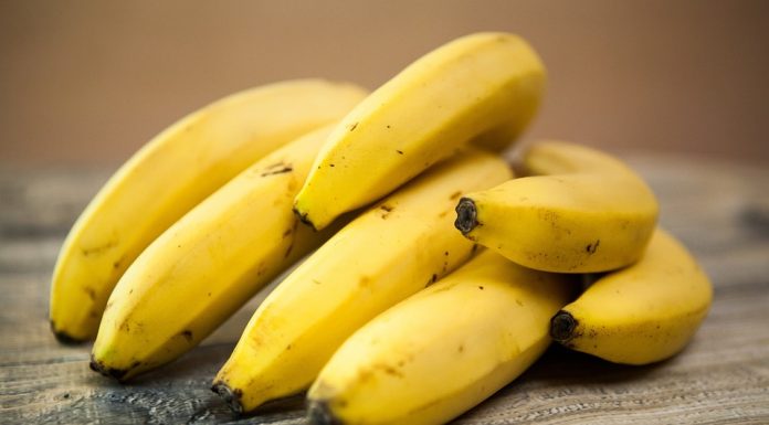 Resnica o bananah: kaj pomeni rjava barva in kdaj so najbolj zdrave?