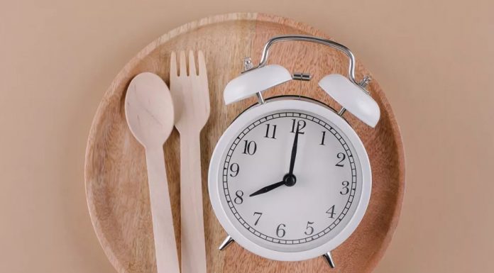 4 neverjetne koristi post(enj)a po ugotovitvah znanosti