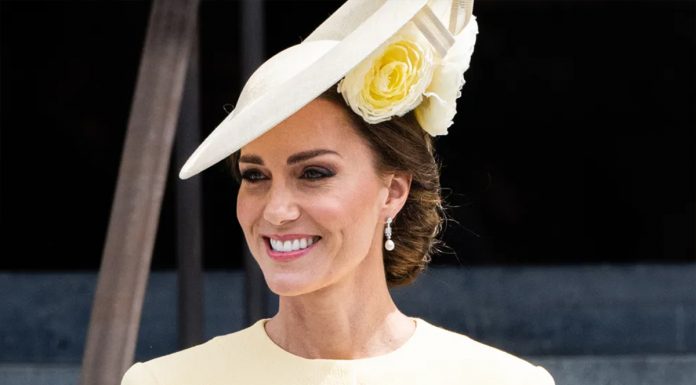 Od porok do rdečih preprog: najbolj osupljive obleke Kate Middleton