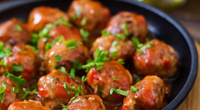 Recept: Mesne kroglice na mediteranski način