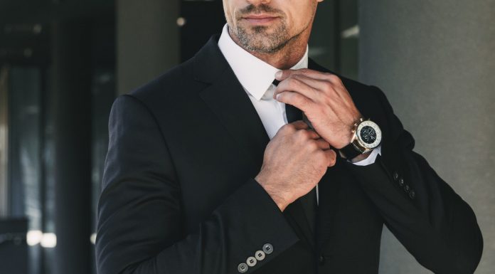 Lastnosti moških, ki imajo radi starejše ženske