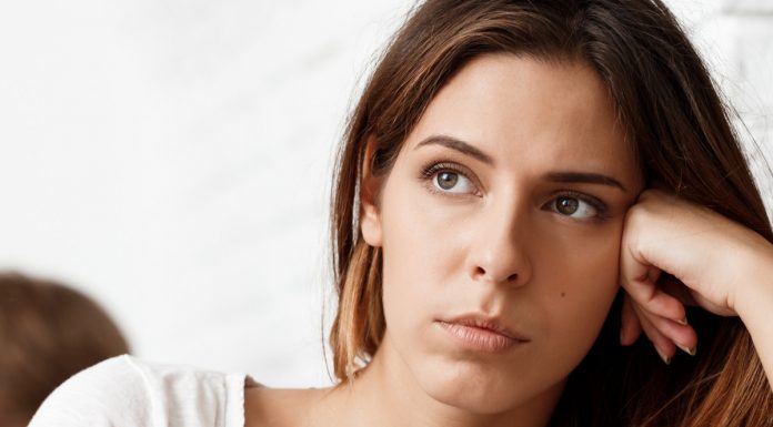 5 razlogov, zakaj sabotirate svojo zvezo: Prepoznajte svoje vedenje, preden bo prepozno