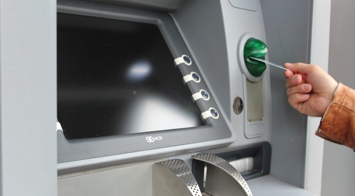 Pozor pri dvigih na bankomatih na Hrvaškem!