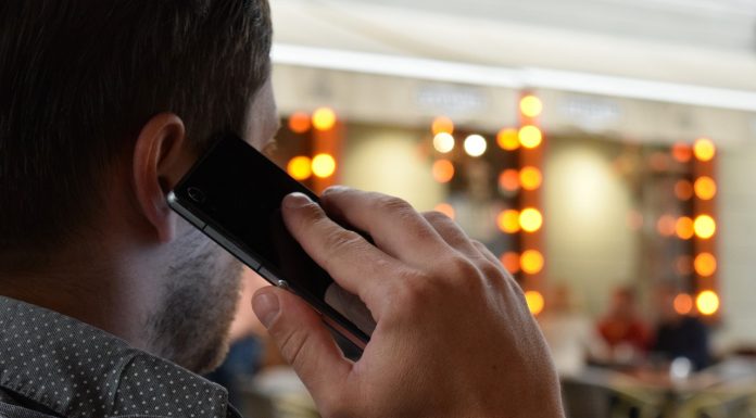 Gostovanje zunaj EU: Prenos podatkov je zunaj EU do 7150-krat dražji!