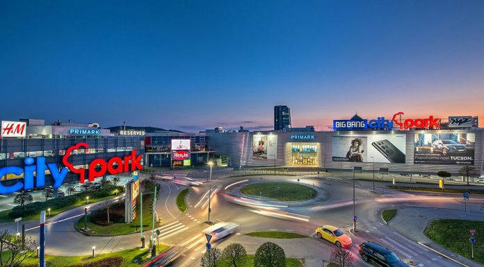 Med neurjem lahko v Cityparku nocoj in jutri ponovno parkirate brezplačno