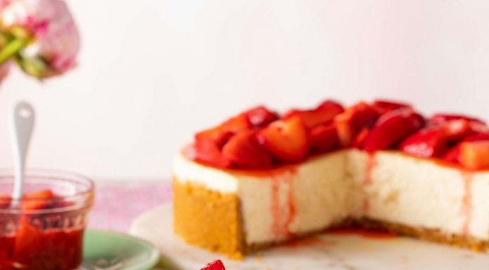Recept: Jagodno-kokosova cheesecake