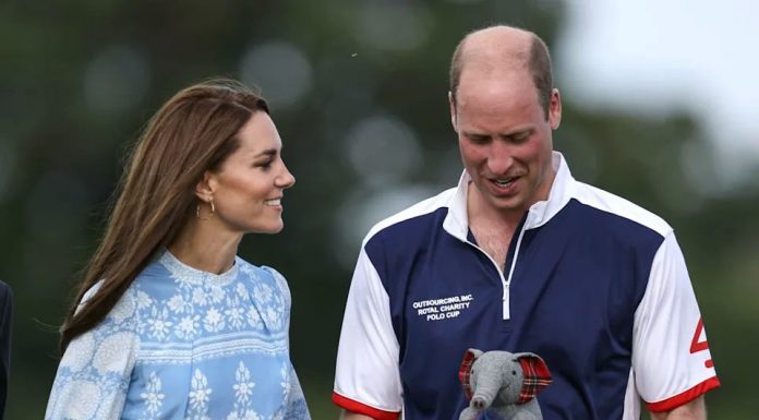 Tako ljubeče je Kate podprla Williama na dobrodelni tekmi