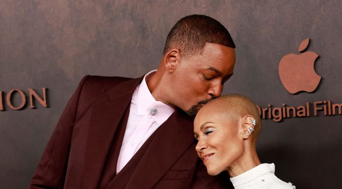 Šok: razkrilo se je, da je zvezdniški par, ki naj bi bil skupaj 20 let, v resnici že 7 let ločen