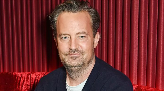 Nenadoma je umrl Matthew Perry