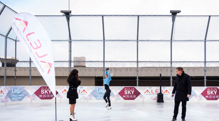 Odprtje največjega drsališča na urbani strehi ALEJA SKY