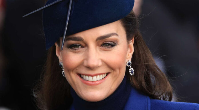 Kate Middleton je na božični dan predstavljala poosebljeno eleganco