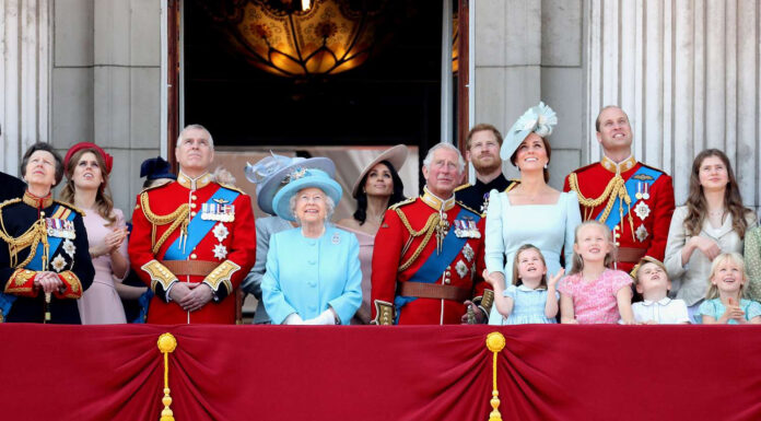 Razkritih še nekaj temnih skrivnosti in razprtij britanske kraljeve družine