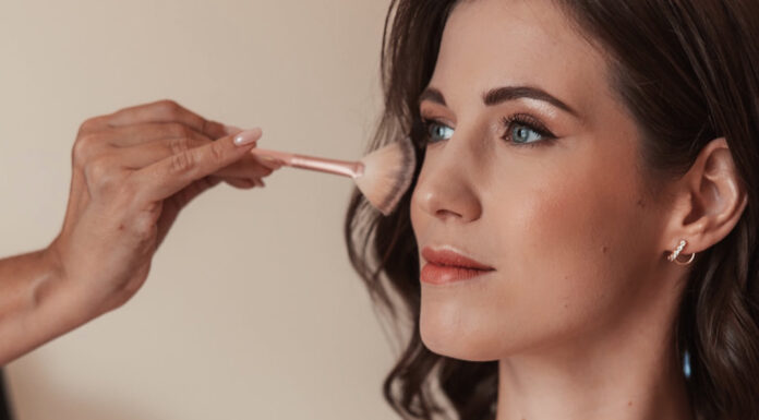 Poročno ličenje 2024: trendi in nasveti profesionalne vizažistke