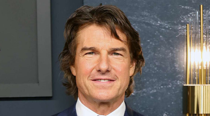 61-letni Tom Cruise v precej nepričakovani zvezi