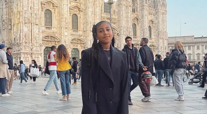 10-letna hči zvezdnikov se je z zasebnim letalom vrnila iz Pariza s kosi Chanel in Celine