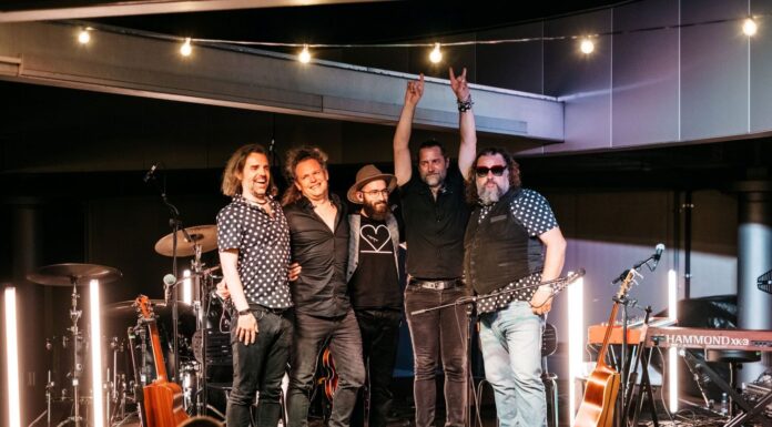 Živahno poletno dogajanje na ALEJI SKY