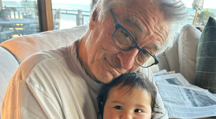 80-letni Robert De Niro navdušen ob prvem rojstnem dnevu hčerke