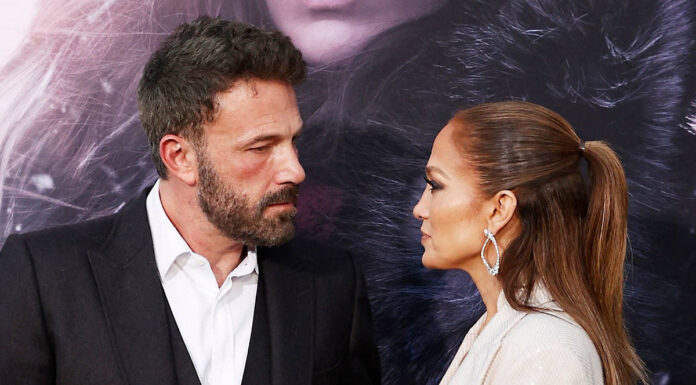 Jennifer Lopez je zaradi ločitve od Bena Afflecka “zelo razburjena in razočarana”