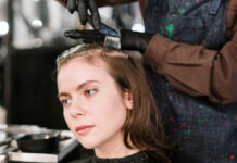 Strokovnjaki napovedujejo: to bo najbolj vroča barva las letošnje jeseni