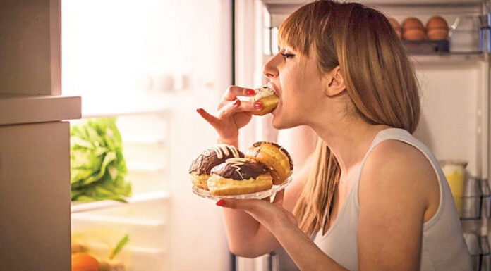 Kaj vse lahko sproži občutek lakote, čeprav smo v resnici pojedli dovolj?