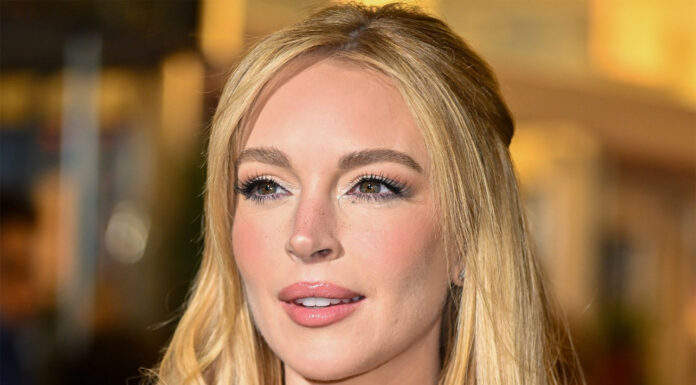 Dermatologinja, ki je poskrbila za svež videz Lindsay Lohan, končno razkrita