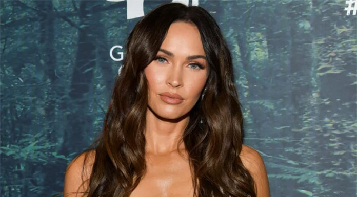 Noseča Megan Fox razkrila odzive svojih otrok ob četrti nosečnosti