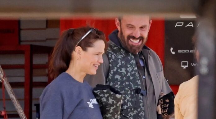 Jennifer Lopez je besna zaradi skupnih fotografij Bena Afflecka in Jennifer Garner