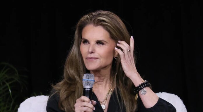 Maria Shriver spregovorila o “brutalni“ ločitvi od Arnolda Schwarzeneggerja, ki jo je “sesula”